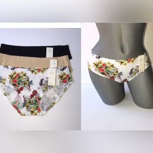 Bundle 3 pieces Seamless Panties Underwear. NWT Size XL. NWT